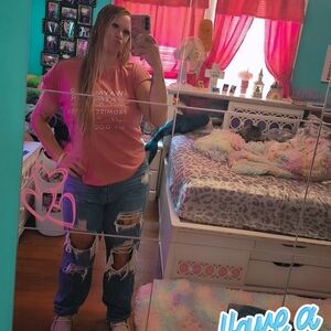 Meet your Posher, Taryn